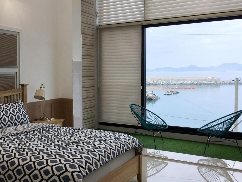 Namhae Ocean Lounge Pension Chambre photo